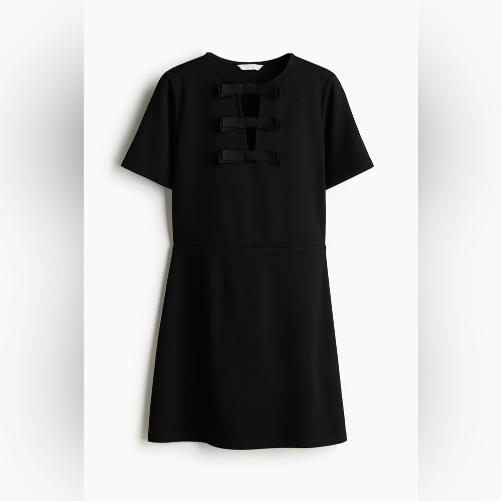 H&M Black Bow Detail Cutout Jersey Dress Size Medium Round V-Neckline Short